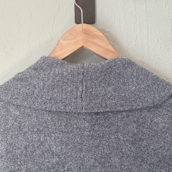 BAREFOOT DREAMS Cozychic Lite Knit Circle Cardigan Gray Open Front Size Medium - Picture 6 of 14